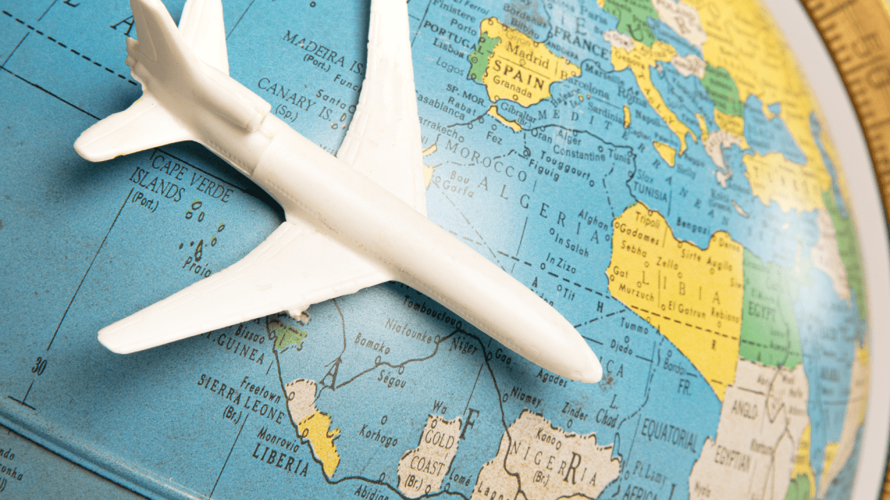 Why Booking Flights Online Becomes a Problem When Plans Change